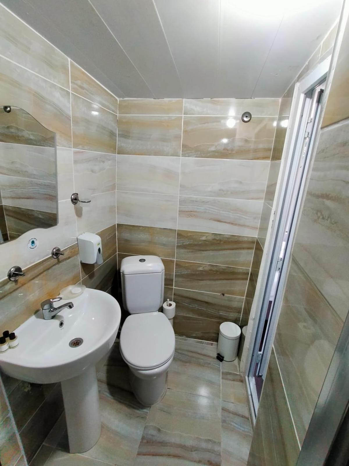 איסטמבול Grand Romanos Hotel מראה חיצוני תמונה